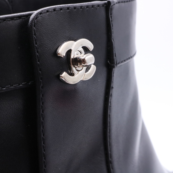 Chanel 40.5 Black Classic Turnlock Silver Logo Rubber Sole Boots Booties C330 - Picture 11 of 16